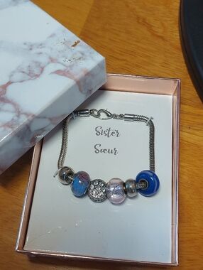 Pretty Sister Silvertone Glass Bead Bracelet In Box